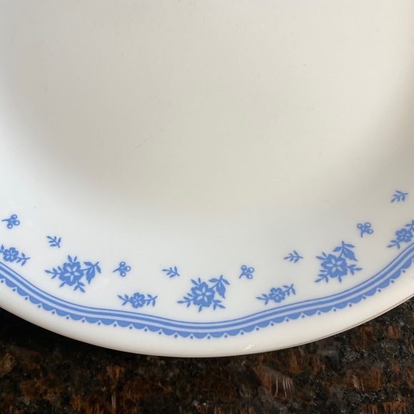 4 Corelle Morning Blue 10.25” Dinner Plates - Picture 9 of 9